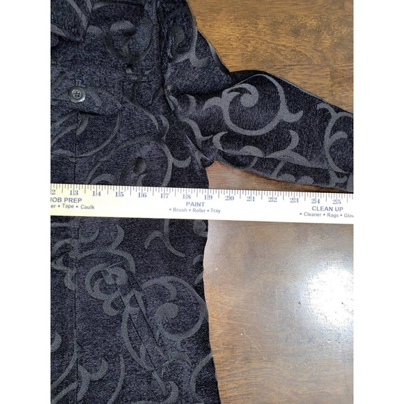 Croft & Barrow Floral Embossed Black Long Sleeve Velvet Jacket Size M Button Top - Picture 15 of 16